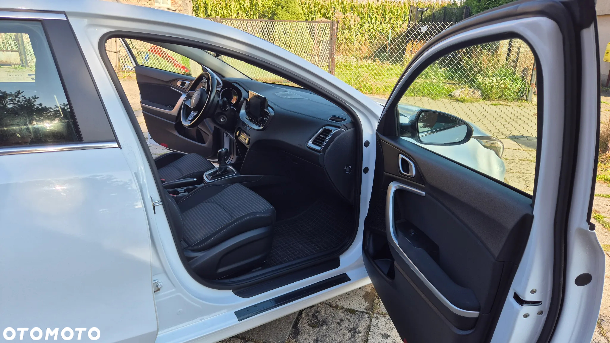 Kia Ceed 1.5 T-GDI M - 13
