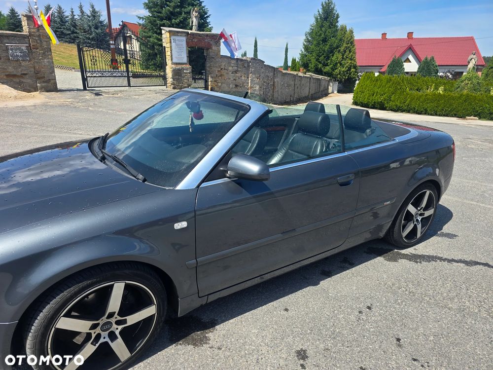 Audi A4 Cabrio - 13