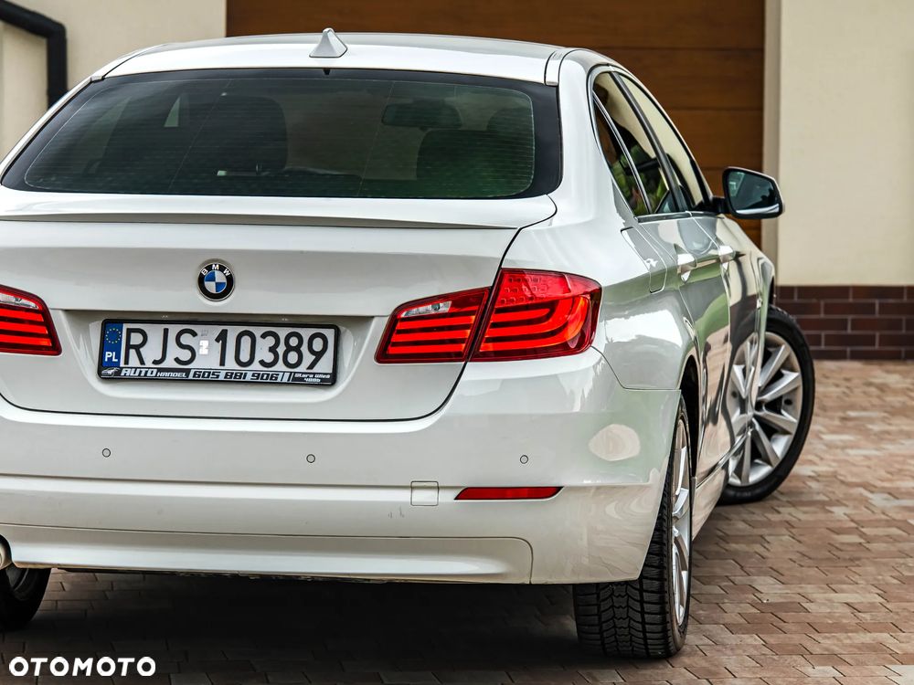 BMW Seria 5 520d Sport-Aut - 13