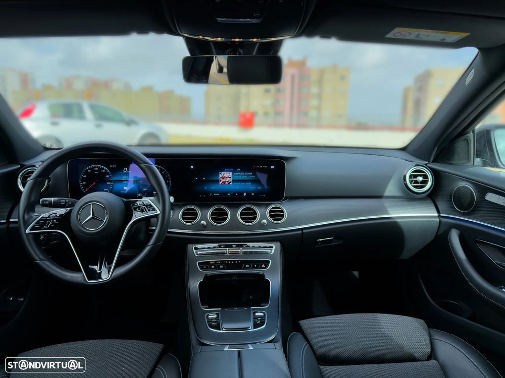 Mercedes-Benz E 300 - 18