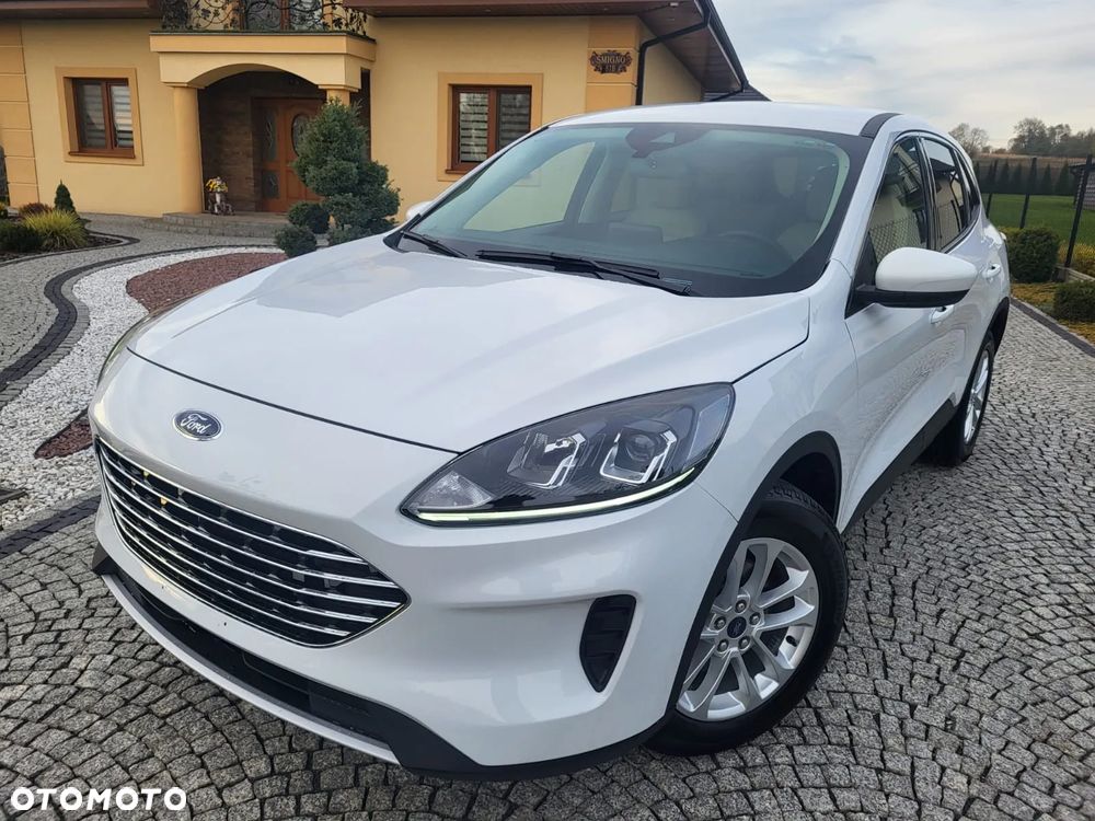 Ford Kuga - 27