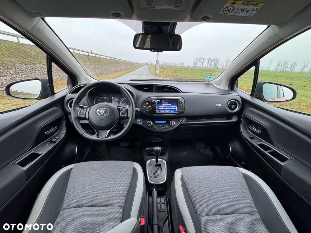 Toyota Yaris 1.5 VVT-i Y20 Club - 26