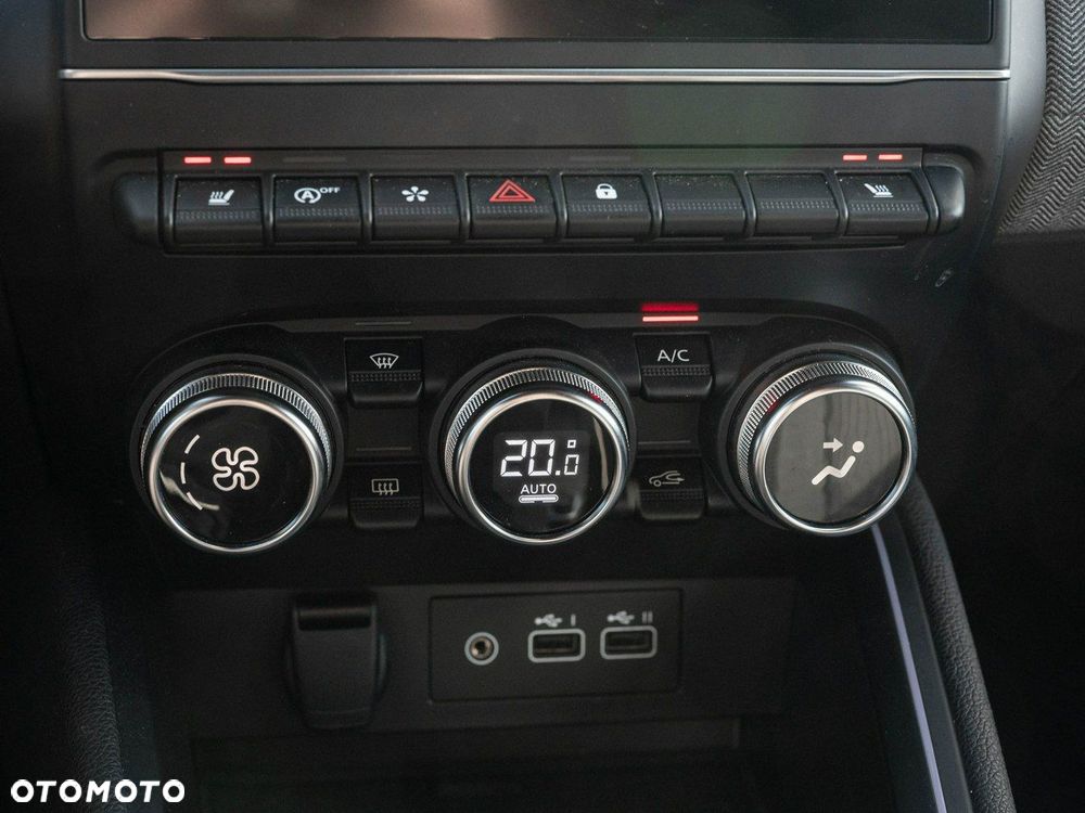 Renault Clio - 17
