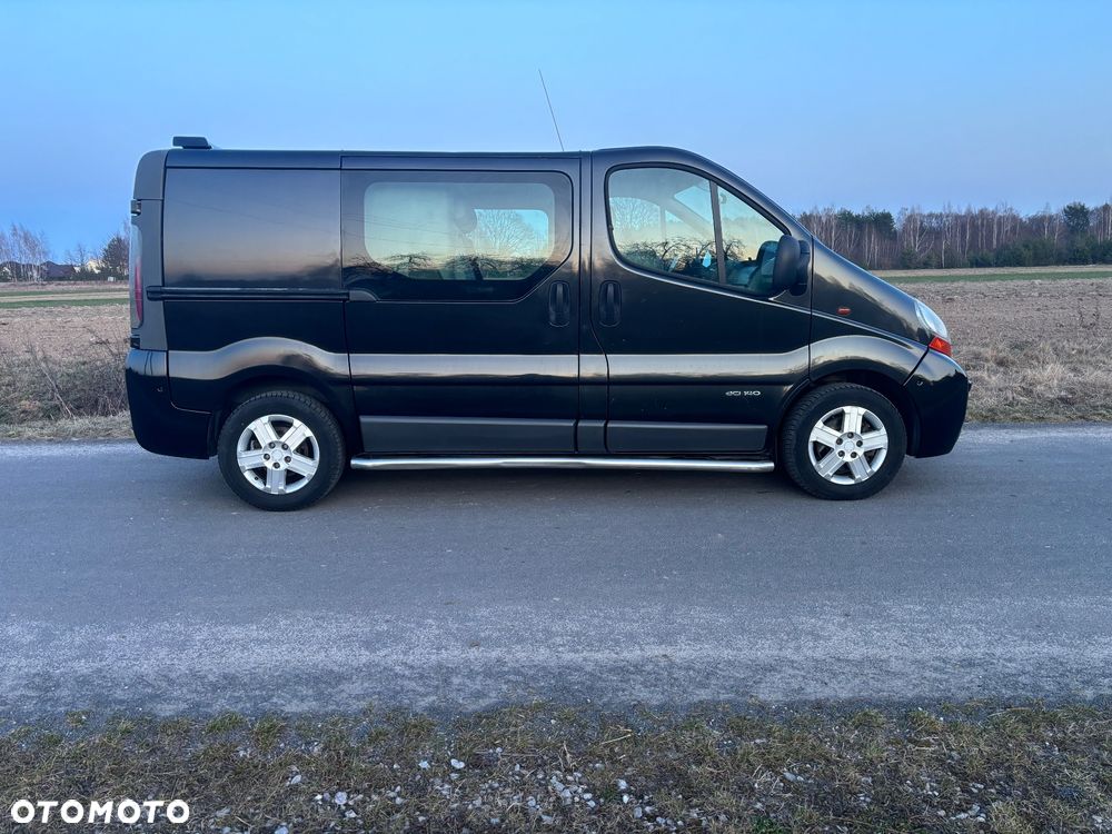 Renault Trafic - 2