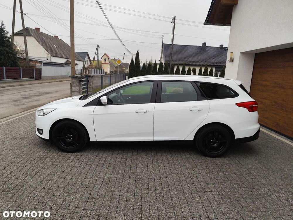 Ford Focus 1.5 TDCi DPF Start-Stopp-System Business - 4