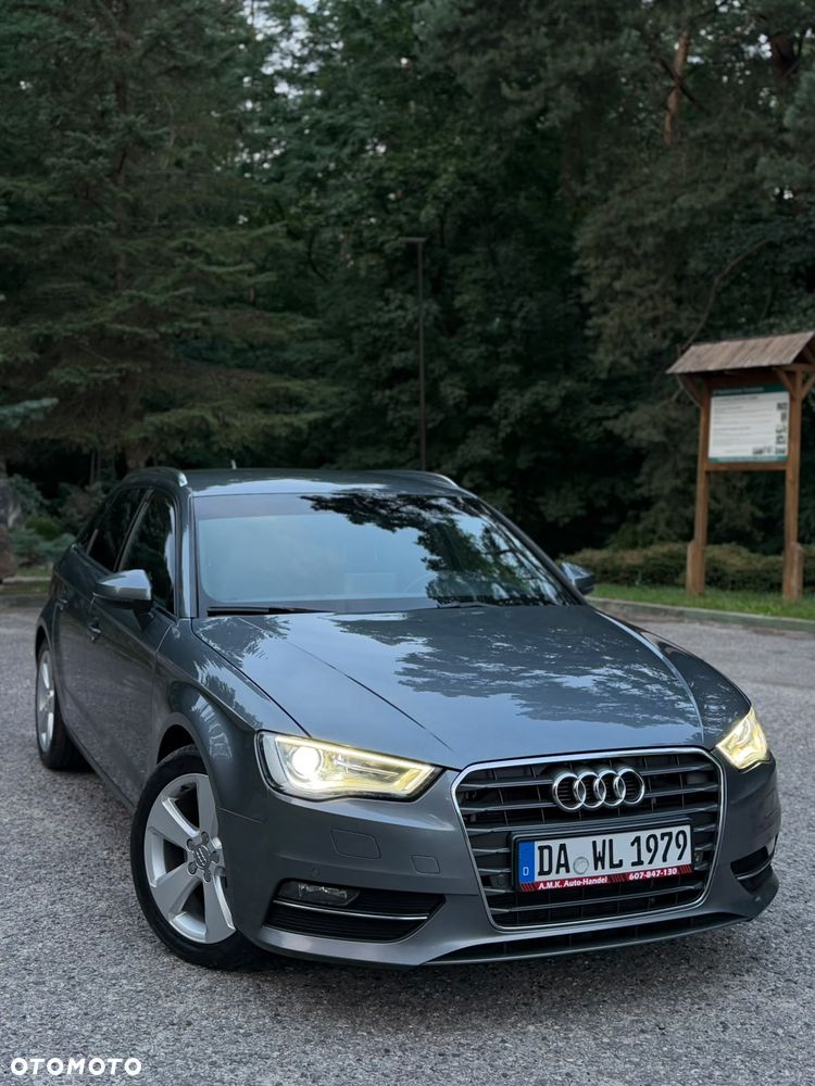 Audi A3 Sportback - 2