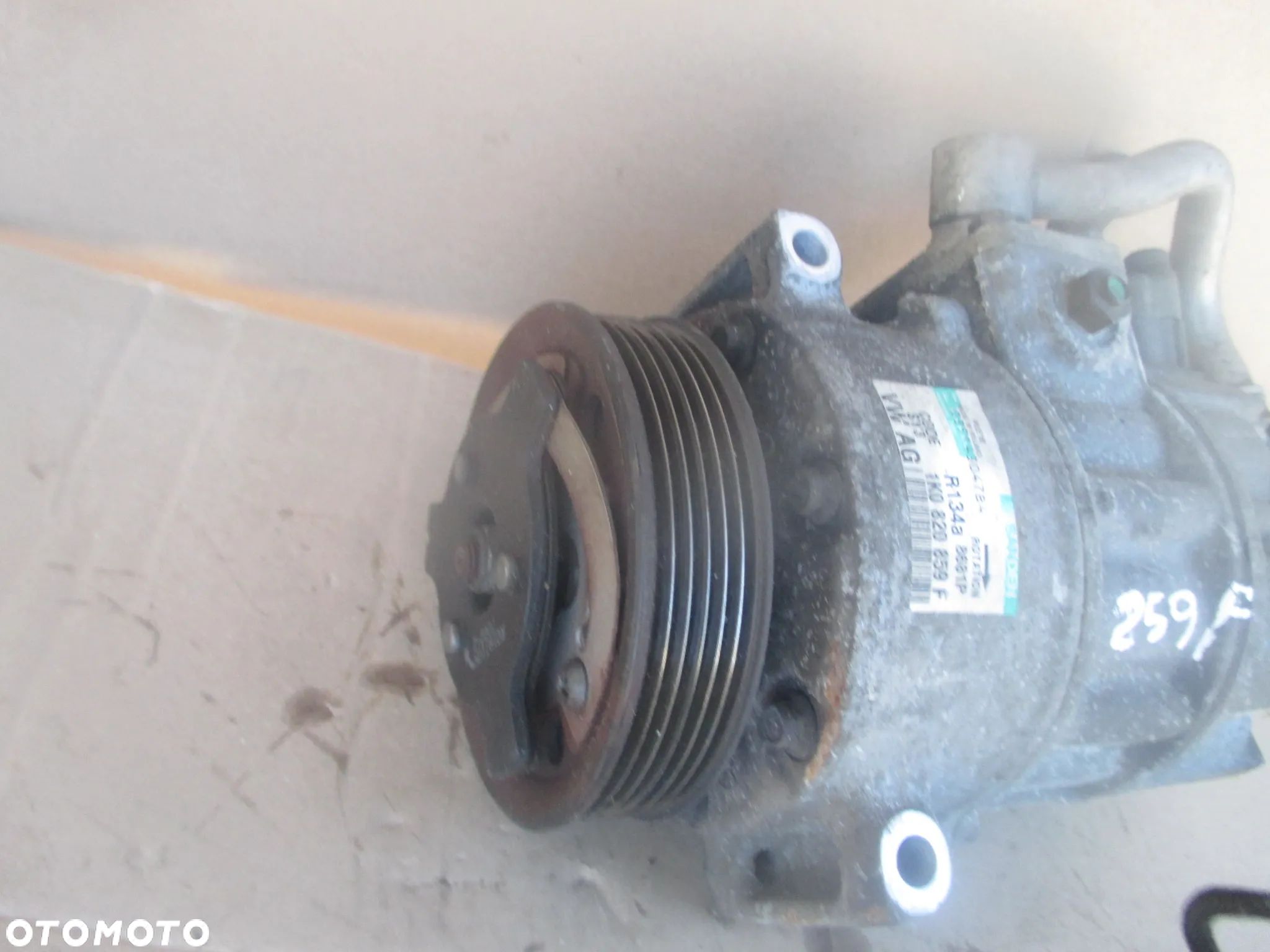 Pompa Sprężarka klimatyzacji SANDEN Audi VW 1K0820859F - 1