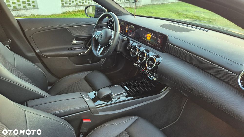 Mercedes-Benz CLA 2023