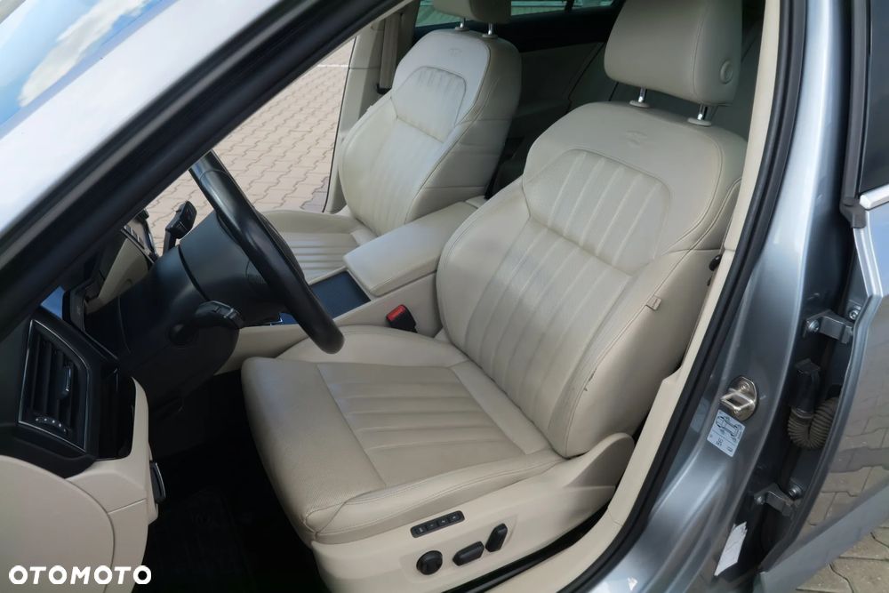 Skoda Superb 2.0 TDI L&K - 15