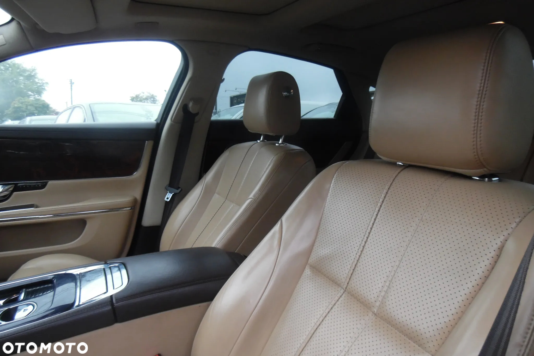 Jaguar XJ 3.0 D V6 Portfolio - 8