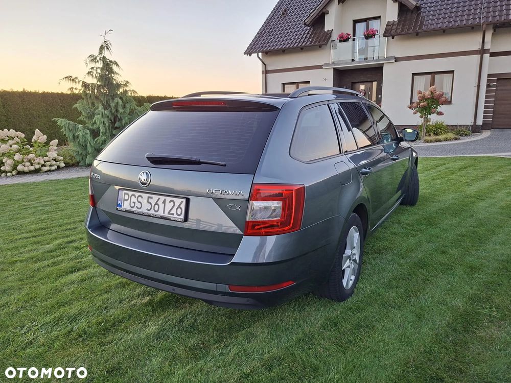 Skoda Octavia 1.4 TSI Ambition - 6