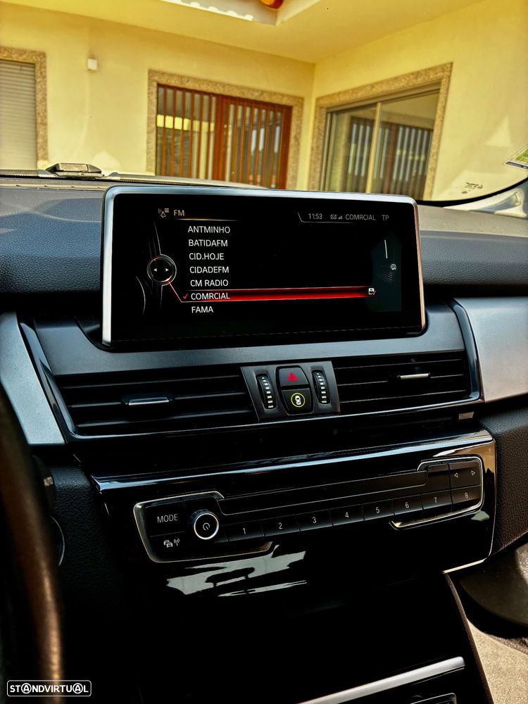 BMW 216 Active Tourer d Line Luxury - 12