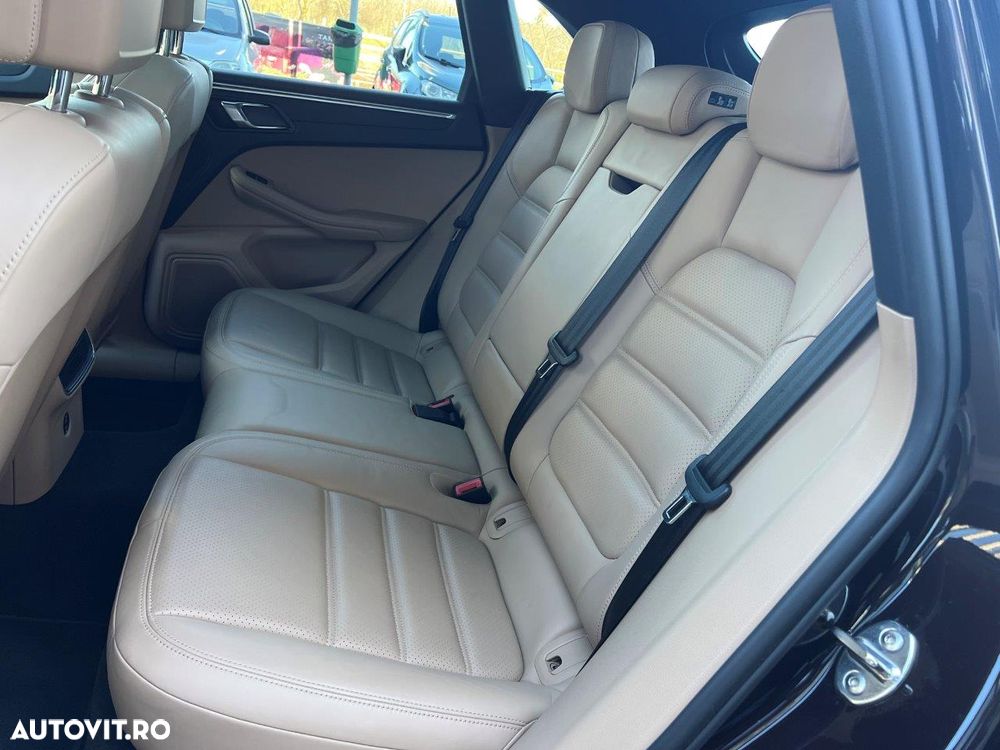 Porsche Macan PDK - 10