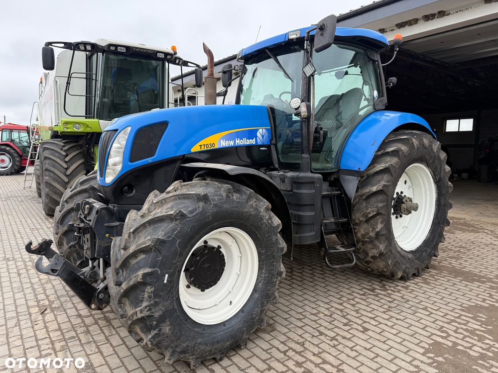 New Holland T7030 - 8