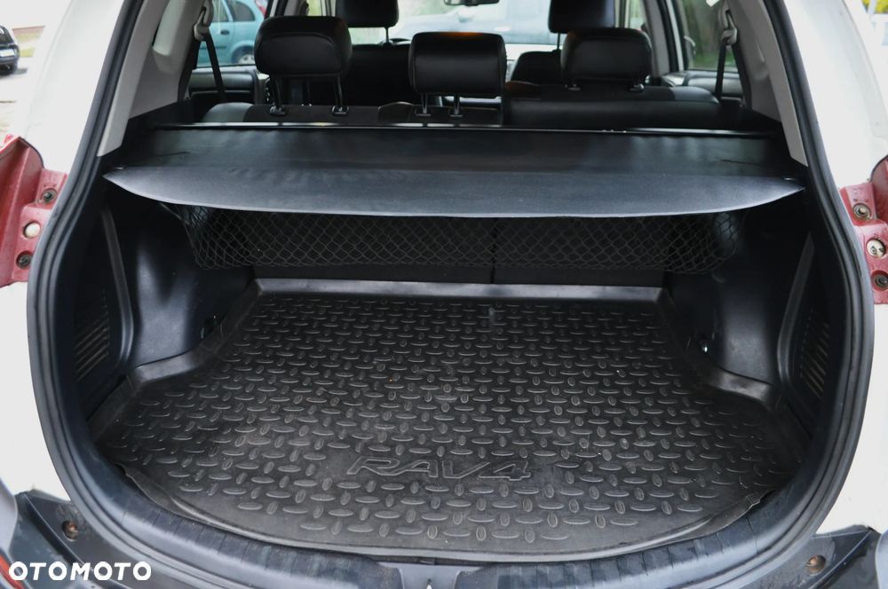 Toyota RAV4 2.2 D-4D 4x4 Executive - 9