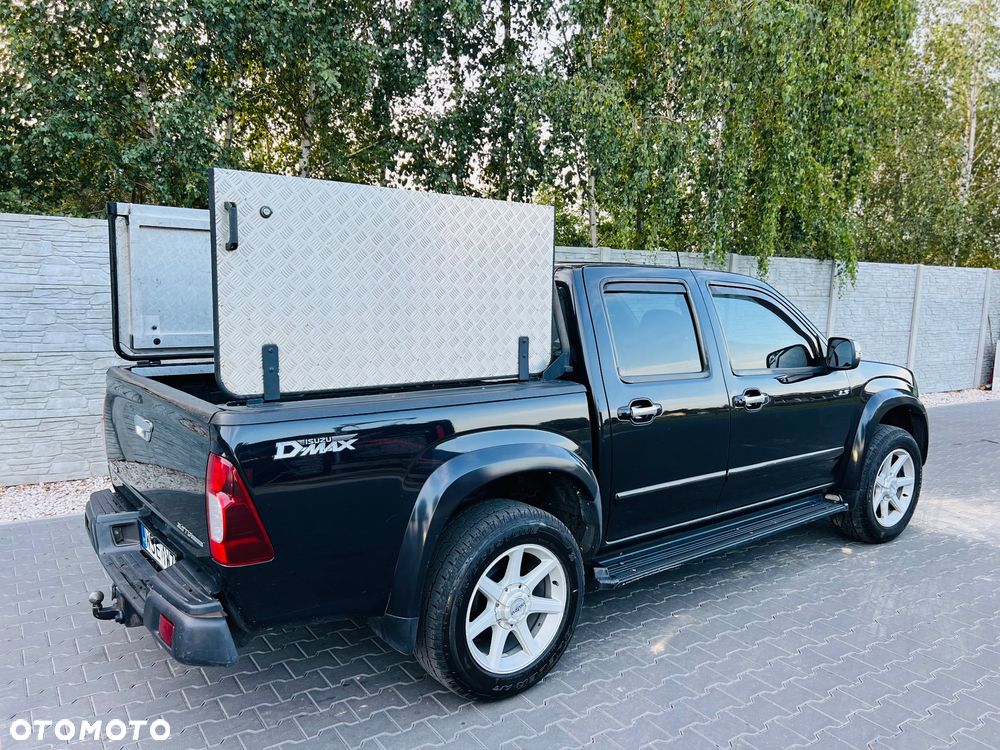 Isuzu D-Max 3.0d DC LS - 18