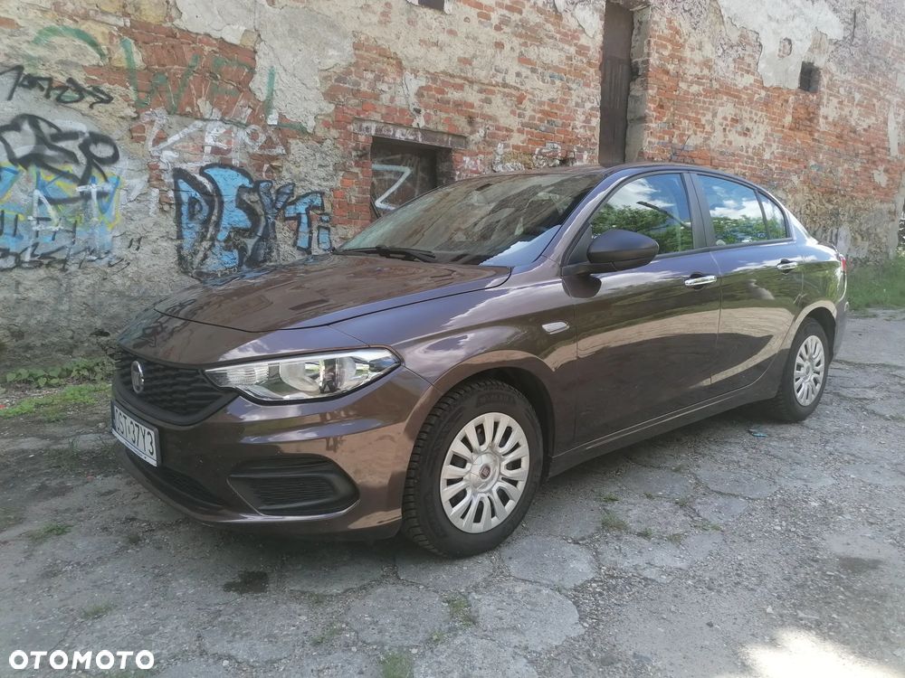 Fiat Tipo 1.4 16V Easy - 1