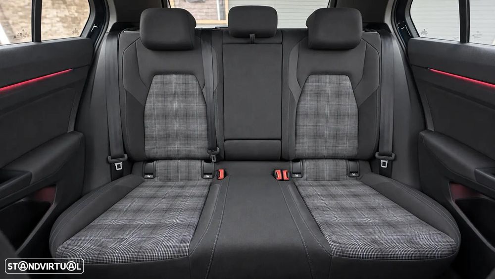 VW Golf 1.4 TSI GTE DSG - 41