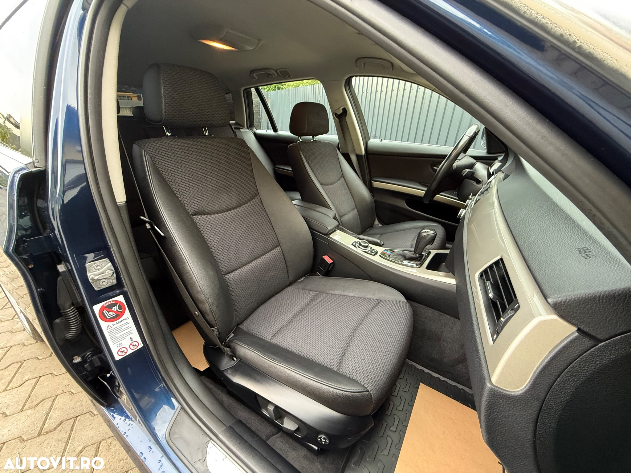 BMW Seria 3 320d Touring xDrive Aut. - 8