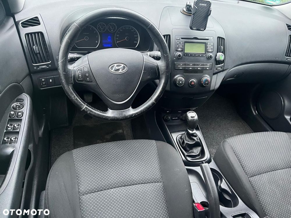 Hyundai i30 1.4 Blue Classic - 24