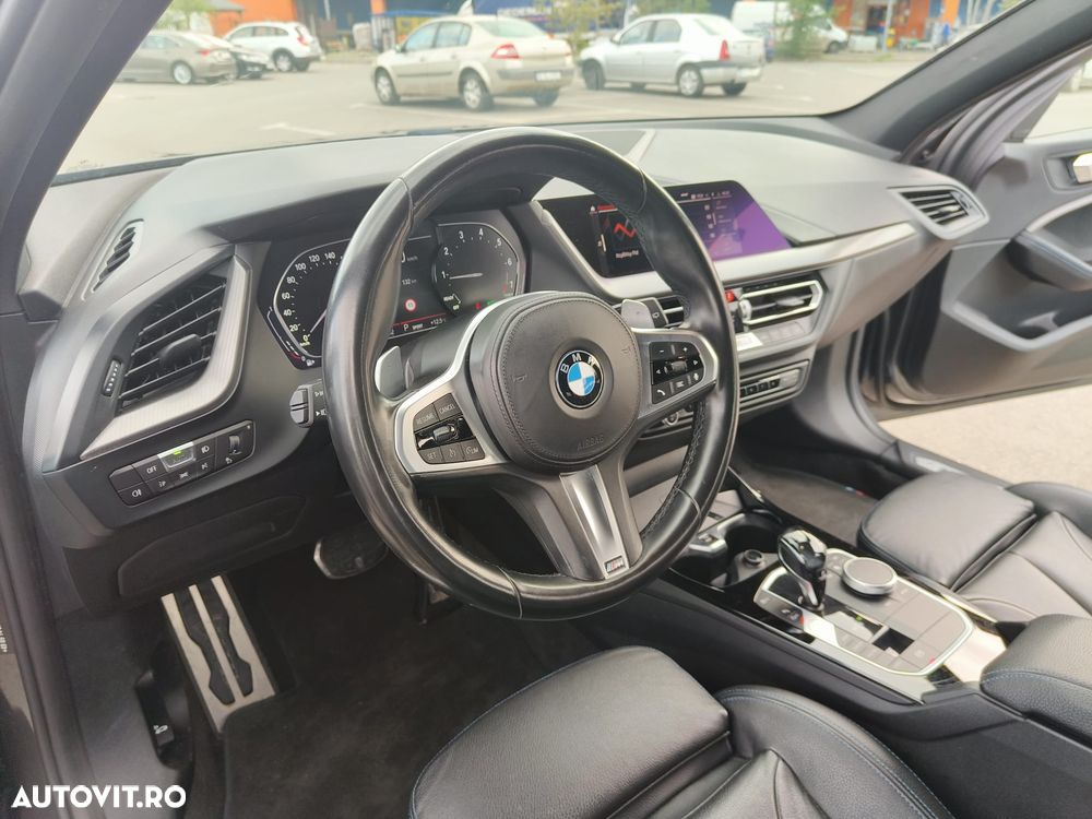 BMW M1 M135i xDrive - 15