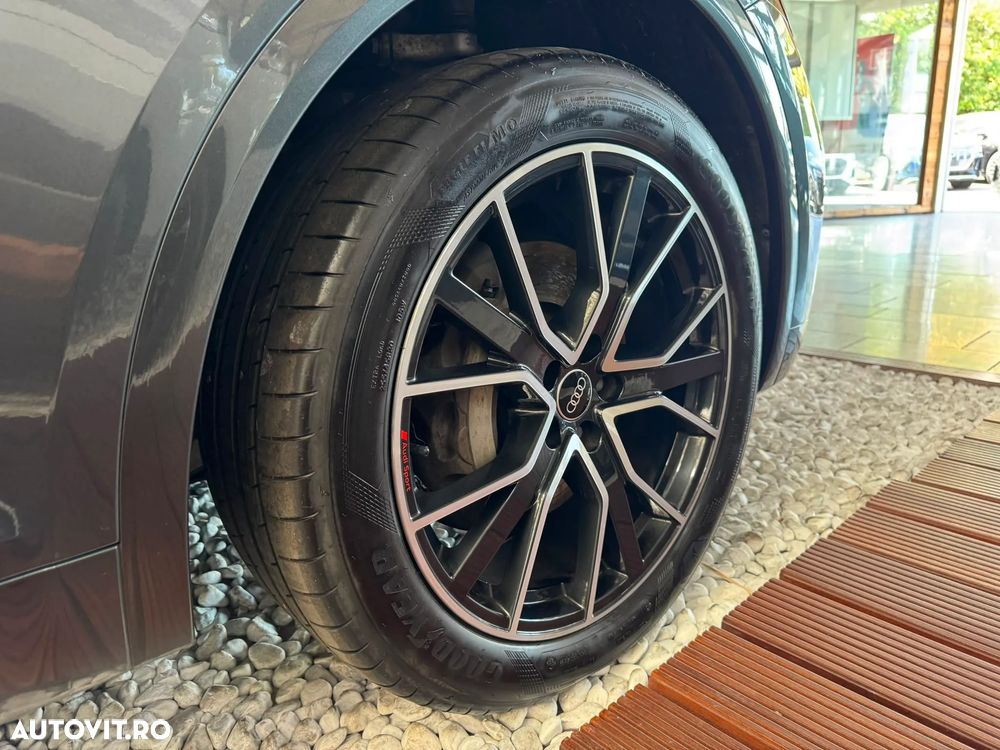 Audi Q5 50 TFSIe quattro S tronic S line business - 8