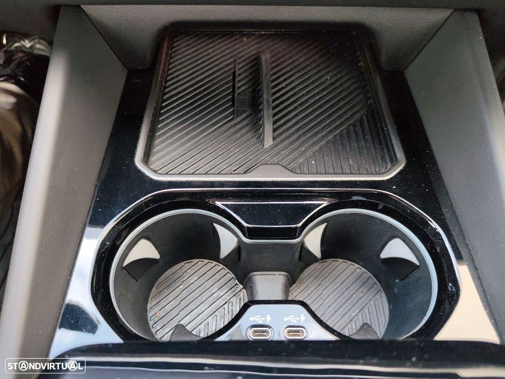 BMW 530 e Pack Desportivo M — fotografia 27