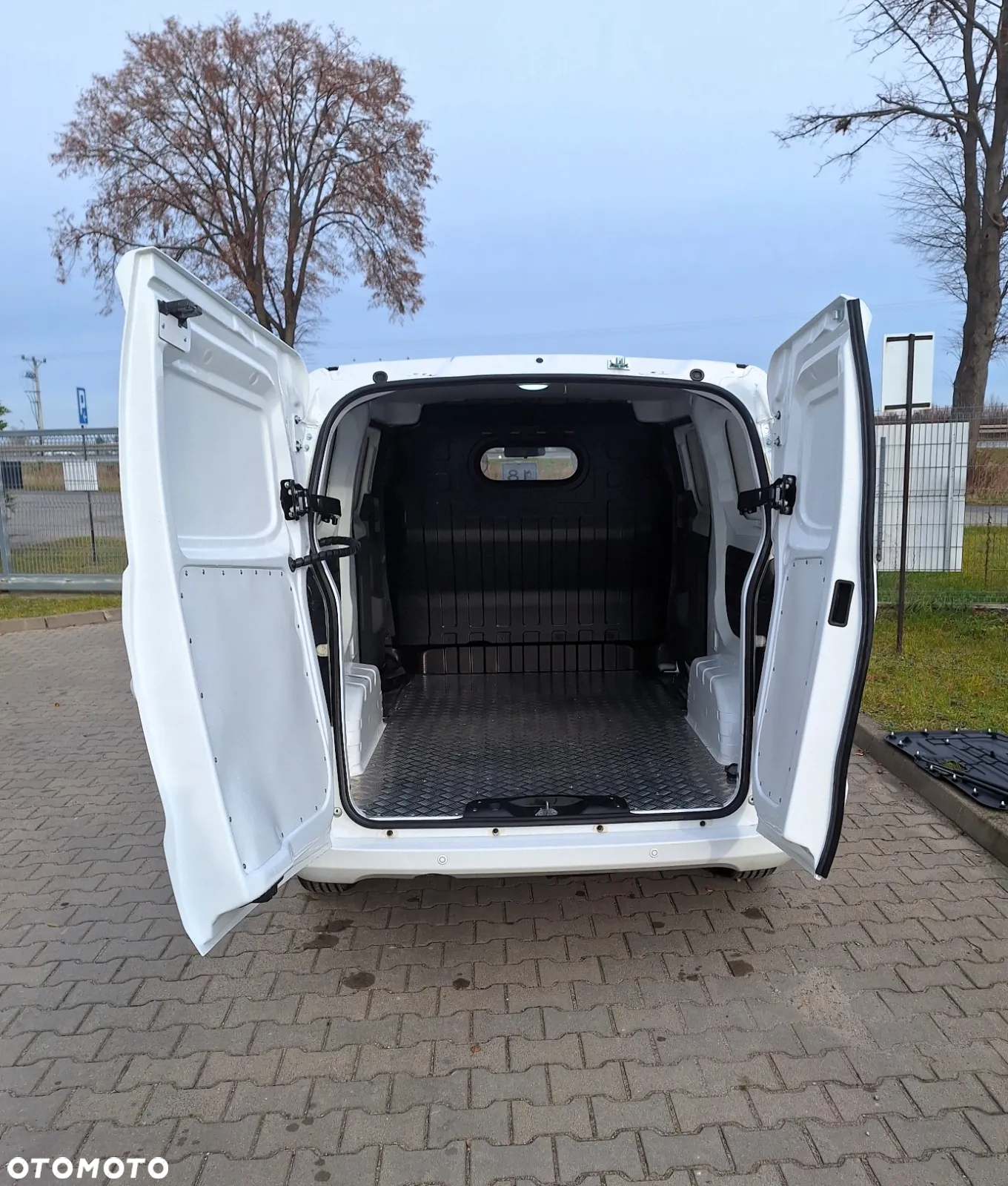 BYD ETP3 - 10