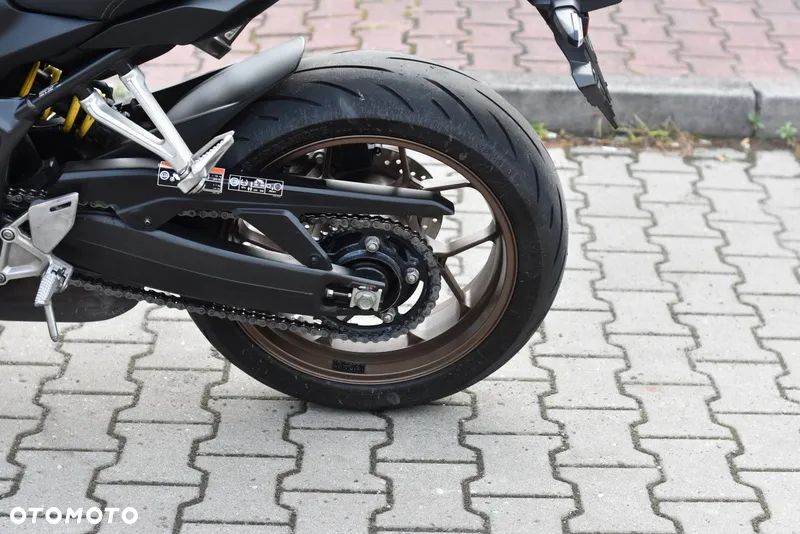 Honda CB - 30