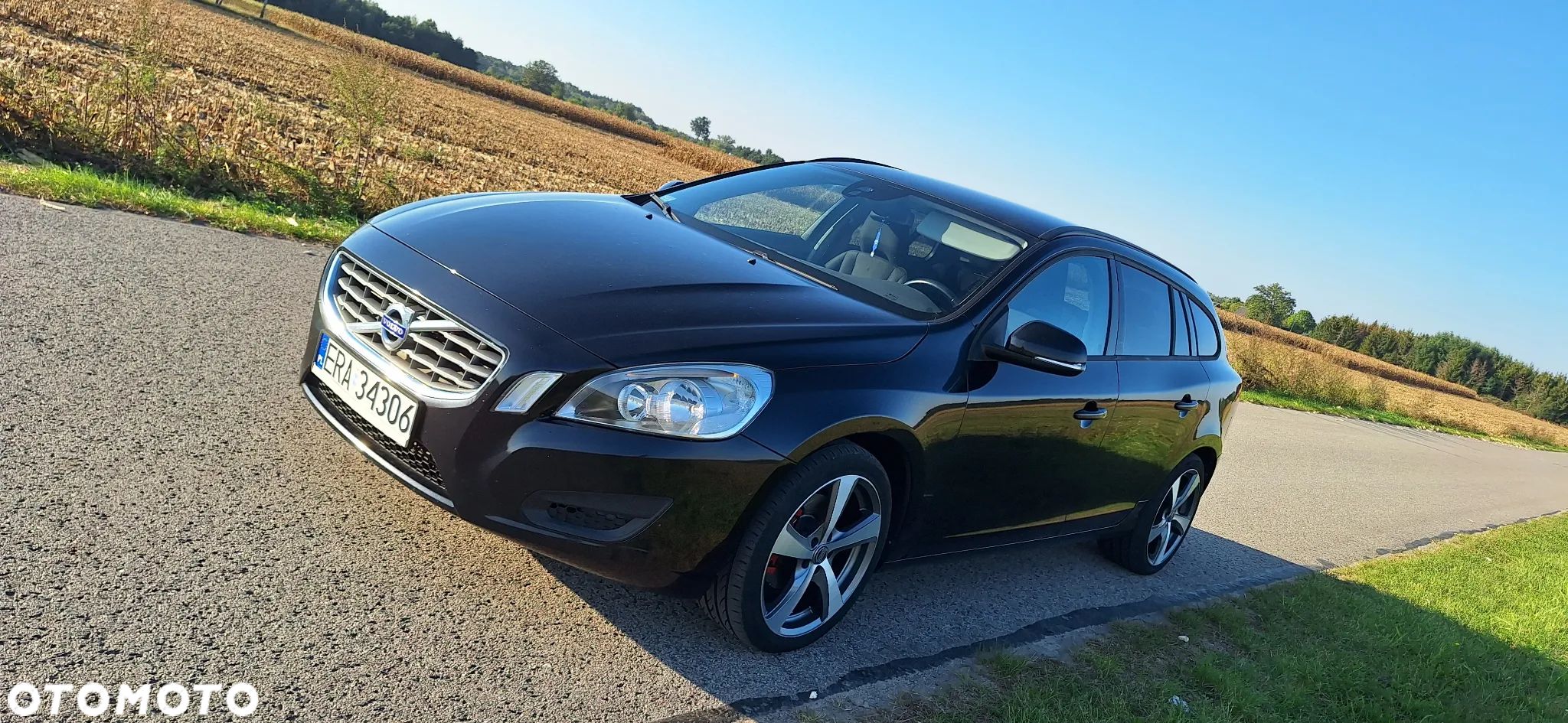 Volvo V60 D3 Momentum - 1