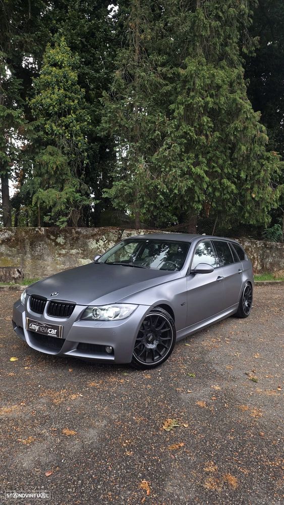 BMW 320 - 4
