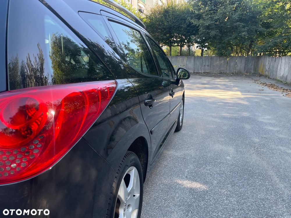 Peugeot 207 120 VTi Premium - 14