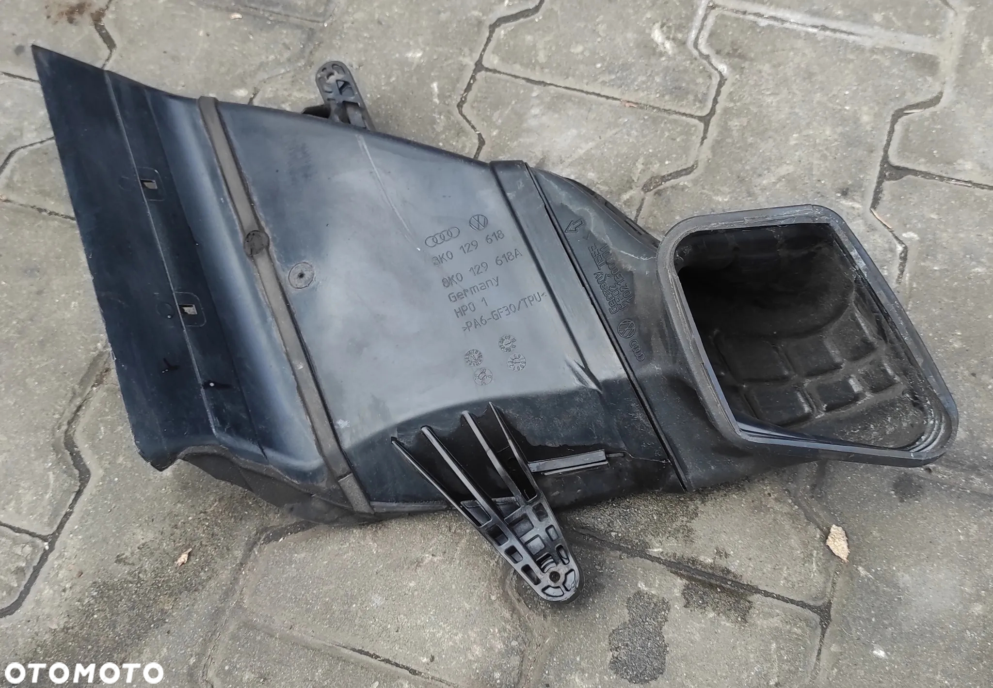 Dolot wlot kierownica łapacz Powietrza Audi A4 B8 - 2