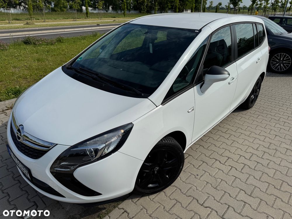 Opel Zafira 1.4 T Elite - 2