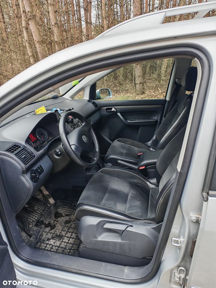 Volkswagen Touran 1.9 TDI Highline - 7