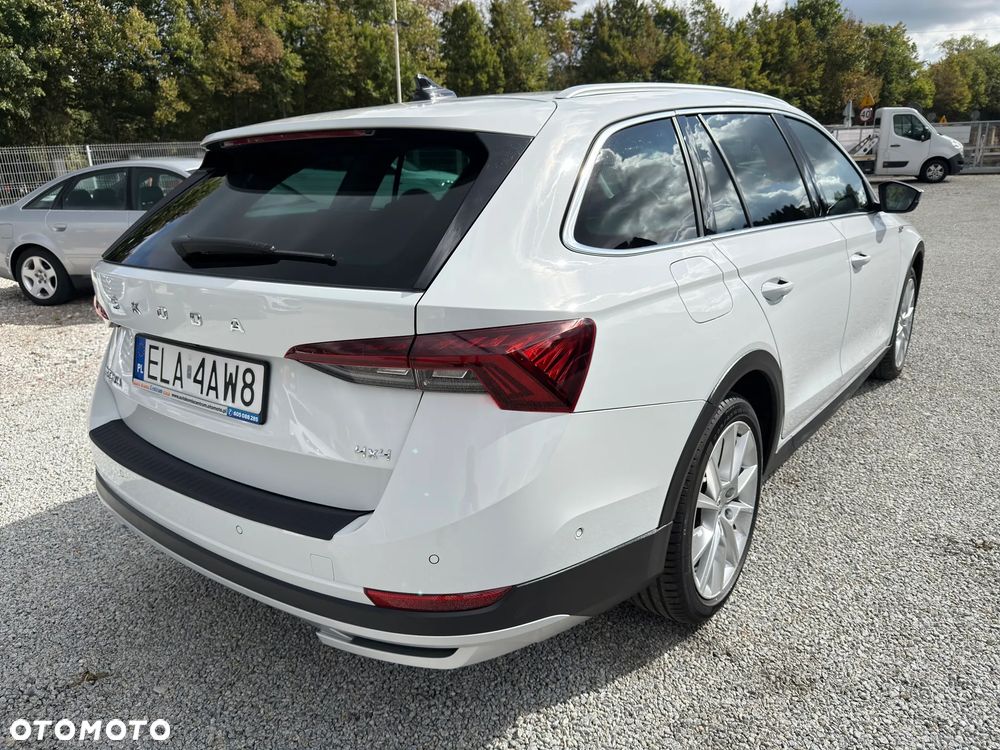 Skoda Octavia 2.0 TDI DSG 4x4 Scout - 7