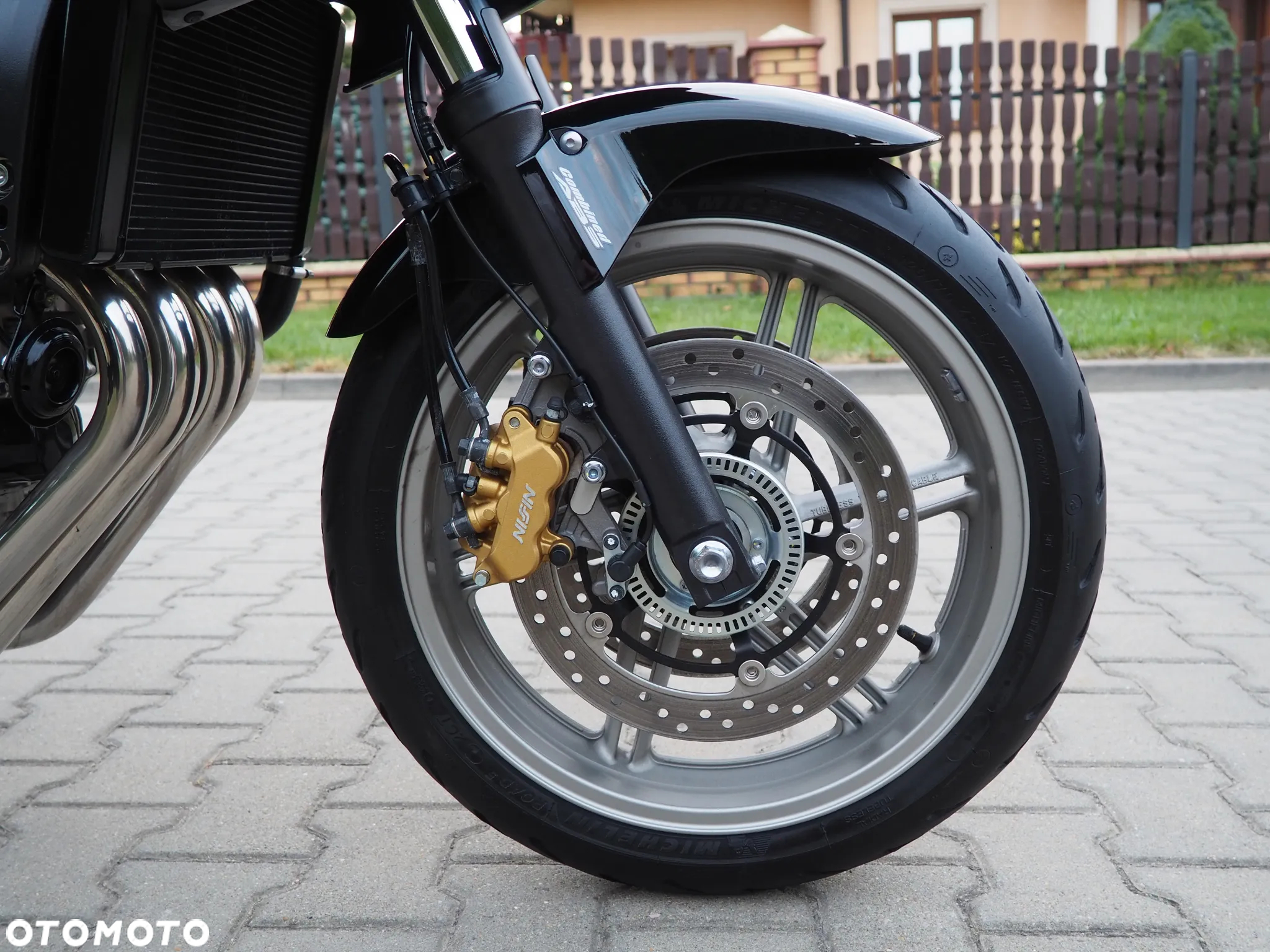 Honda CBF - 27
