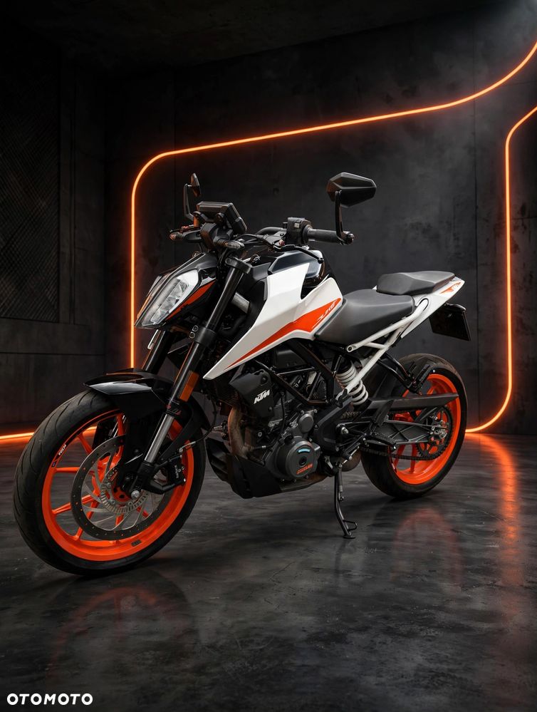 KTM Duke 125 - 1