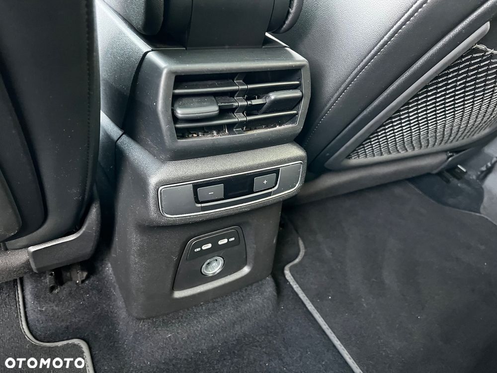 Audi Q4 e-tron 50 quattro - 20