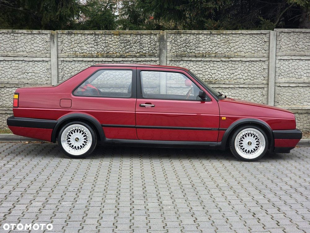 Volkswagen Jetta 1.3 GL - 4