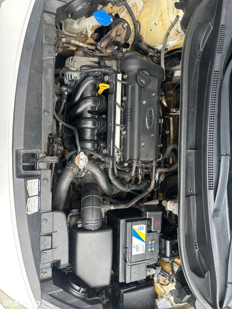 Kia Rio 1.4 XL - 7