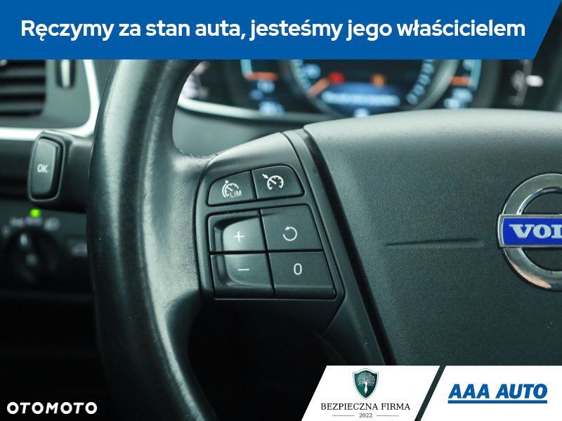 Volvo V40 - 17