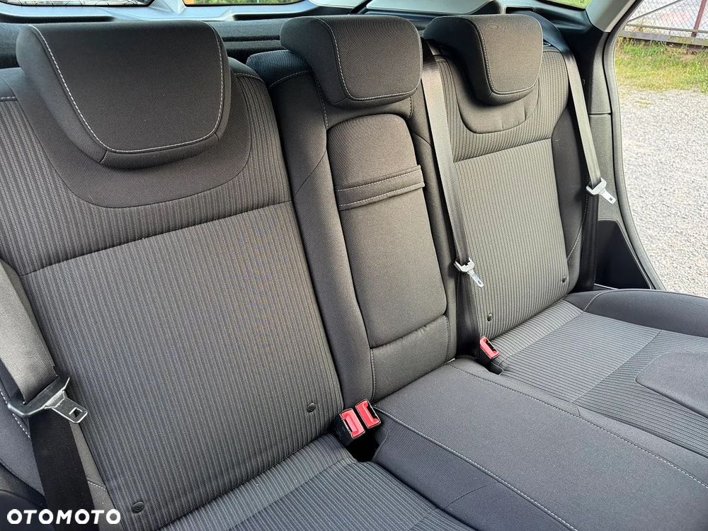 Ford Focus - 28