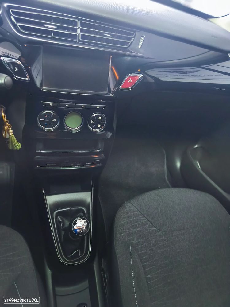 Citroën C3 1.2 VTi Exclusive - 13