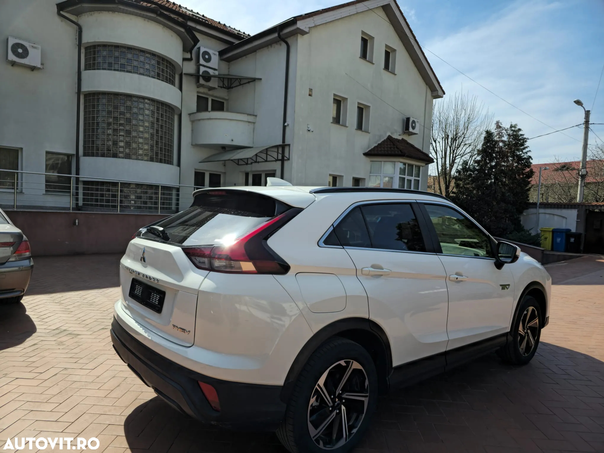 Mitsubishi Eclipse-Cross Plug-In Hybrid 4WD Plus Select - 7