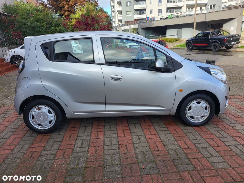 Chevrolet Spark 1.0 Base+ - 9