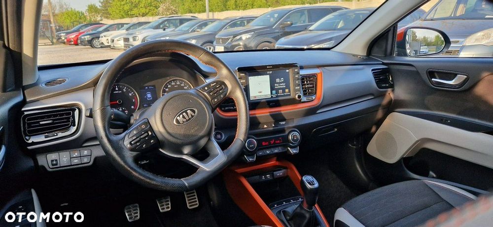 Kia Stonic - 21