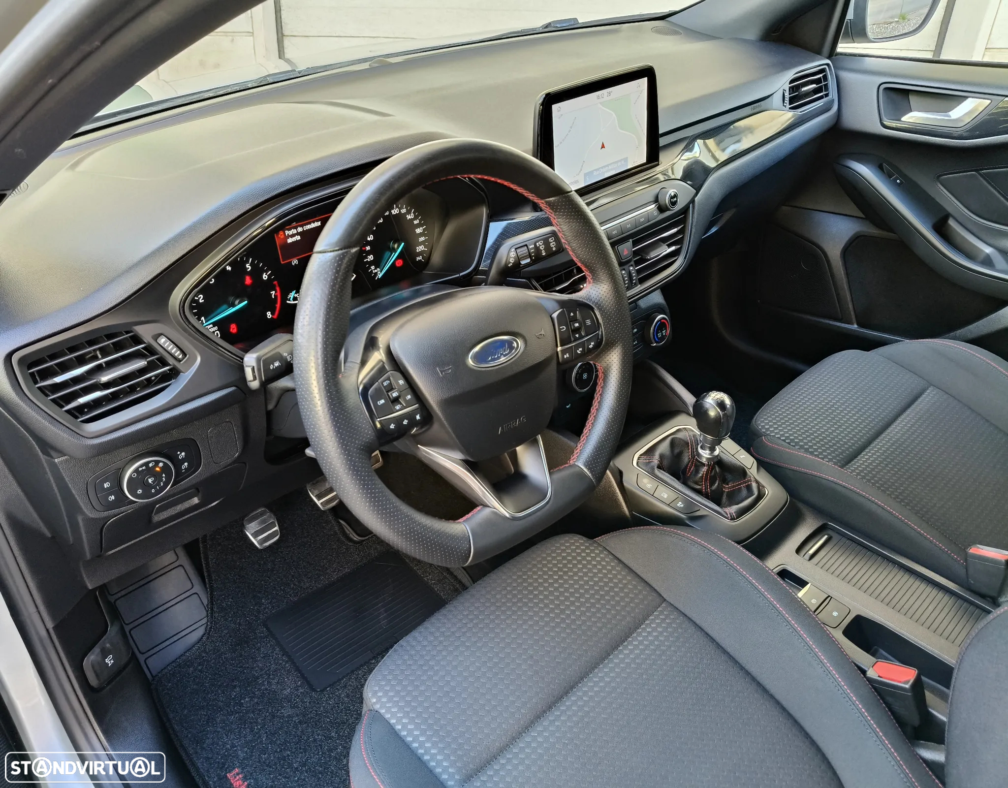 Ford Focus SW 1.0 EcoBoost ST-Line - 12