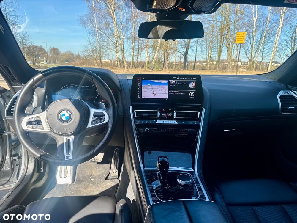 BMW Seria 8 - 28