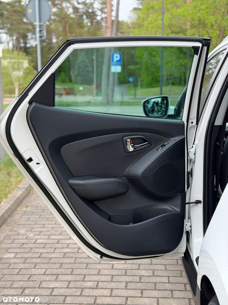 Hyundai ix35 2.0 CRDi 4WD Automatik Premium - 15